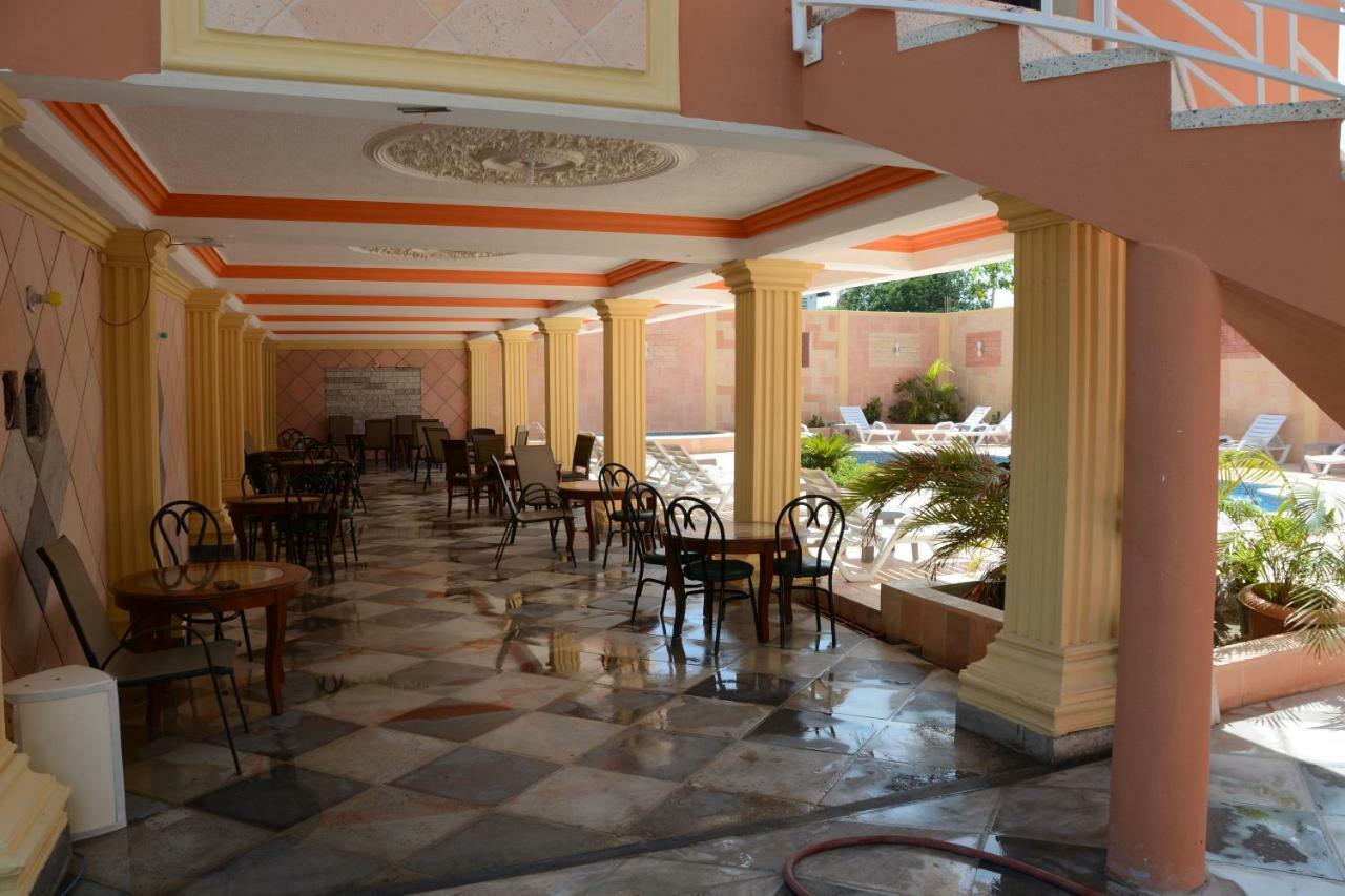 Hotel Tabarre 'S Palace Porto Príncipe Exterior foto